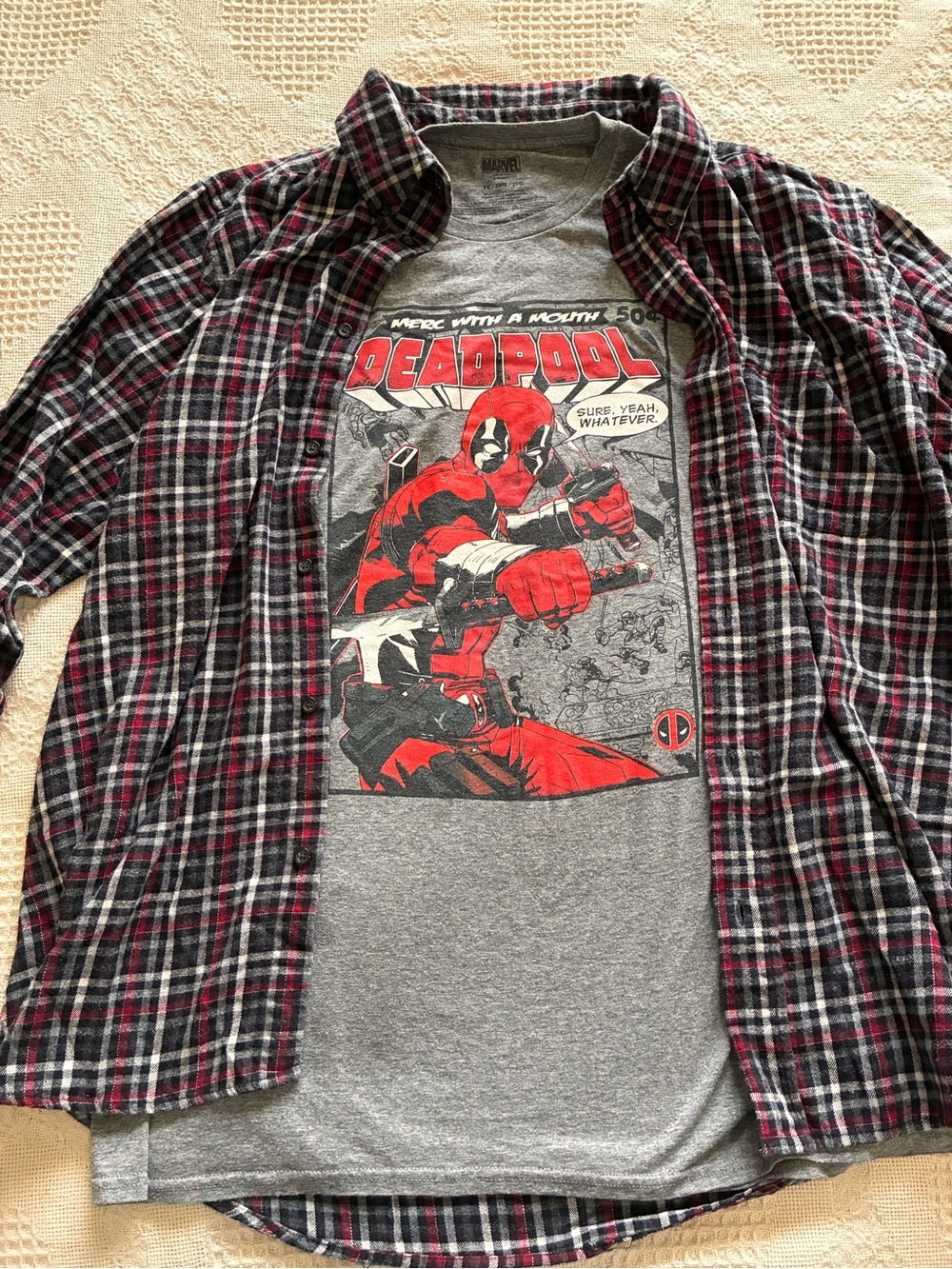Plaid Flannel Shirt Marvel Deadpool Graphic Tee Combo Set Red Gray Black Sz XXL